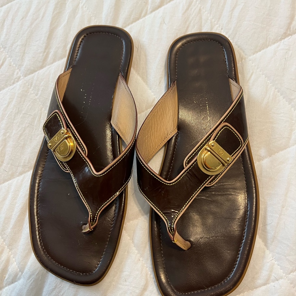 Louis Vuitton Genuine Brown Leather Thongs. Date Code FD0075. Size 37.5